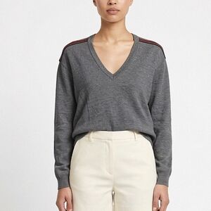 AUTH! Gucci v neck 100% wool signature shoulder strips sweater top